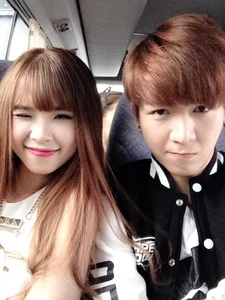 The Ageless Charm of V-Pop Queen Khởi My: Maintaining a Youthful Glow at Age 35 - image 1