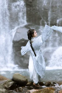 Elegant Portrait Photography Collection Featuring Model Qi Qi Ry in YiTuYu Art Language Vol.9331 – Aesthetic Lifestyle and Fashion Inspiration - image 2