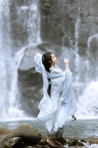 Elegant Portrait Photography Collection Featuring Model Qi Qi Ry in YiTuYu Art Language Vol.9331 – Aesthetic Lifestyle and Fashion Inspiration - image 11