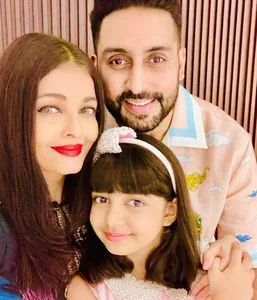 Aishwarya Rai’s Daughter Aaradhya Bachchan: Stunning Beauty and Impressive Academic Achievements at Age 12 - image 2