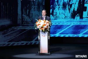 Hanoi International Film Festival Red Carpet: Long Vu and Khanh Ly Steal the Spotlight - image 1