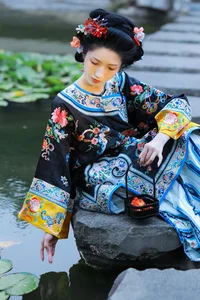 Artistic Elegance in YiTuYu Art Language Vol.7896 Featuring Bie Qiu Yue - image 0