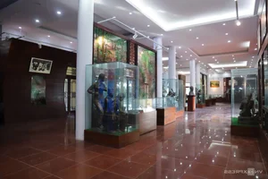 The Sacred Resting Place of 13 Heroic Female Volunteers at Truong Bon Memorial Site - image 0