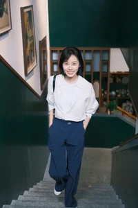 YiTuYu Art Language Vol.10392: Jie Pai Urban Street Fashion Photography Collection - image 2