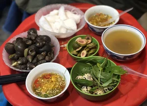 Iconic Flavors of Hanoi: Traditional Dishes That Define the Capital's Soul - image 3