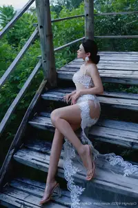 Ding Dang DD Shines in XiuRen No.10721: Elegant Allure and Delicate Beauty - image 16