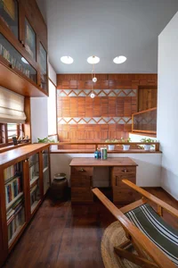 Modern 232m2 Two-Story Teacher’s Home Featuring Inner Courtyard and Natural Light for a Perfect Study Environment - image 14