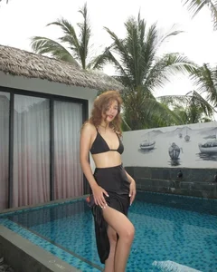 From Boxing Ring to Fashion Icon: The Sweet and Sultry Style of the 'Hot Girl Boxing' - image 2