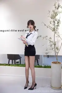XiuRen No.10636: Yue Er Yue Er's Alluring Office Style Photoshoot - image 33