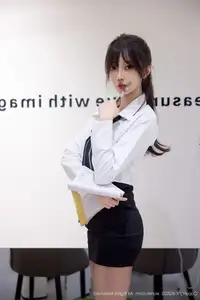 XiuRen No.10636: Yue Er Yue Er's Alluring Office Style Photoshoot - image 17