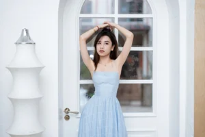 Pure Elegance of Nan Nan in YiTuYu Art Language Vol.8887 - image 0