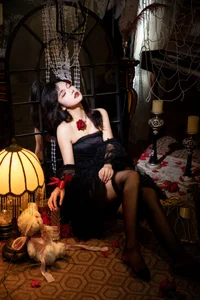 YiTuYu Art Language Vol.7666 Featuring Model Wan Yi Portrait Set - image 4