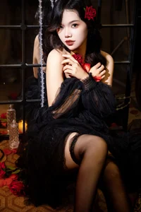 YiTuYu Art Language Vol.7666 Featuring Model Wan Yi Portrait Set - image 10
