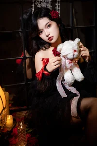 YiTuYu Art Language Vol.7666 Featuring Model Wan Yi Portrait Set - image 5