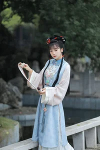 Modern Aesthetics: Zhou Zhou AY Featured in YiTuYu Art Language Vol.5926 - image 27
