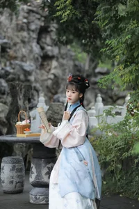 Modern Aesthetics: Zhou Zhou AY Featured in YiTuYu Art Language Vol.5926 - image 3