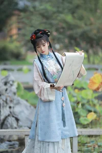 Modern Aesthetics: Zhou Zhou AY Featured in YiTuYu Art Language Vol.5926 - image 8