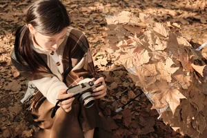 YiTuYu Art Language Vol.8038: Featuring the Elegant Hu Die Mei Mei Portrait Series - image 13