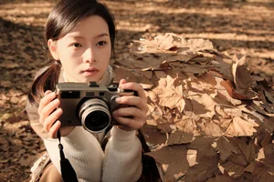 YiTuYu Art Language Vol.8038: Featuring the Elegant Hu Die Mei Mei Portrait Series - image 15