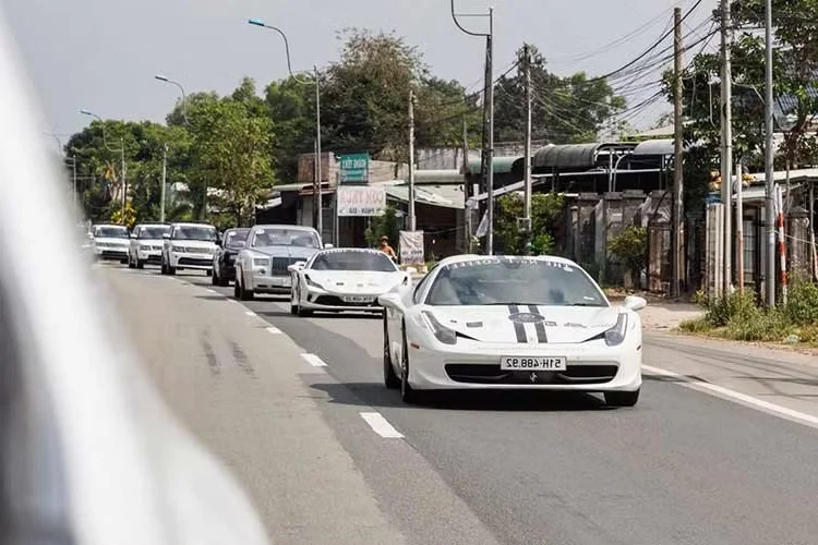 Inside the Multi-Million Dollar Supercar Collection of Vietnam’s Coffee King: A 1,000km Cross-Country Journey