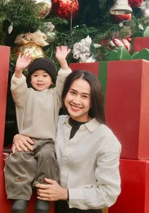 The Serene New Chapter: Exploring Miss Duong My Linh’s Peaceful Life as a Devoted Mother - image 8