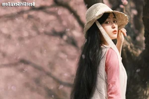 YiTuYu Art Language Vol.4062: A Masterpiece Collection Featuring Li You - image 17
