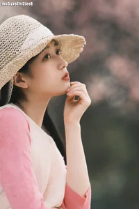 YiTuYu Art Language Vol.4062: A Masterpiece Collection Featuring Li You - image 11
