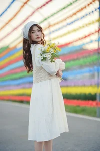 Jing Jing Yi Features in YiTuYu Art Language Vol.10084: An Extensive 40-Page Editorial Gallery - image 33