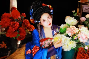 YiTuYu Art Language Vol.7581 Mao Zi Zi: Exploring Grace and Modern Aesthetic in High-Definition Photography - image 3