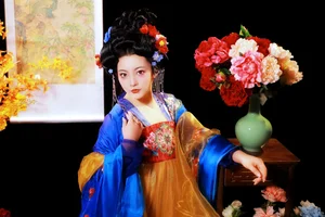 YiTuYu Art Language Vol.7581 Mao Zi Zi: Exploring Grace and Modern Aesthetic in High-Definition Photography - image 5