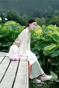 YiTuYu Art Language Vol.4863 Chang Nian W - Sophisticated Studio Portraits - image 9