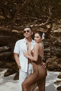 Stunning Vietnamese Celebrities Showcase Summer Bikini Trends and Beachside Glamour - image 1
