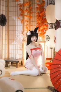 Elegant Nagato Pajama Cosplay by Er Zuo Nisa: Stunning Anime-Inspired Sleepwear Photography Collection - image 3
