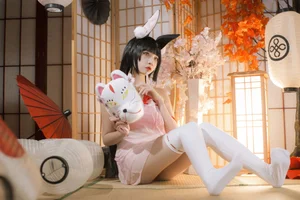 Elegant Nagato Pajama Cosplay by Er Zuo Nisa: Stunning Anime-Inspired Sleepwear Photography Collection - image 1