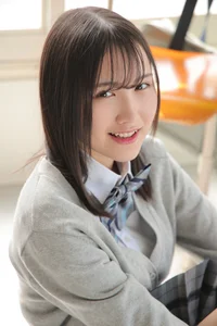 Maki Chiba's Ethereal Charm: A Visual Journey Through LOVEPOP Photoset 04 - image 8