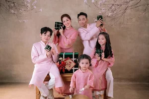 Adorable Tet Moments: Vietnamese Celebrity Kids Shine in Traditional Ao Dai - image 11