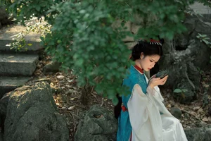 Discover the Elegance of Na Ni in YiTuYu Art Language Vol.10220 – A 21-Page Artistic Showcase - image 1