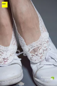 Elegant Chinese Model Jingjing in White Boat Socks - IESS SiXiangJia 101 Collection - image 34