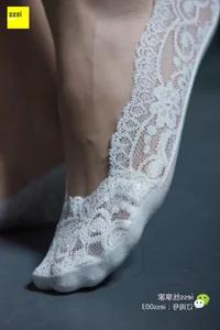 Elegant Chinese Model Jingjing in White Boat Socks - IESS SiXiangJia 101 Collection - image 35