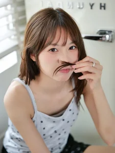 YiTuYu Art Language Vol.6843: Charming Portrait Collection of Nai Xiao Meng - image 13