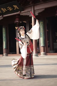 YITUYU Art Language 2024: The Ethereal Spring Dragon Series Featuring A Meng Zai - image 11