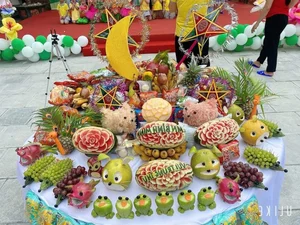 10 Creative and Affordable Mid-Autumn Festival Fruit Tray Decoration Ideas for a Stunning Celebration - image 8