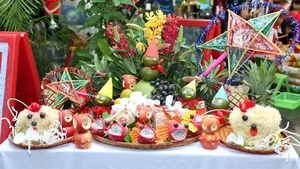 10 Creative and Affordable Mid-Autumn Festival Fruit Tray Decoration Ideas for a Stunning Celebration - image 6