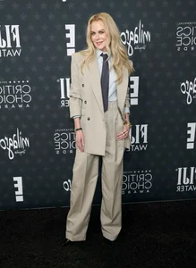 Red Carpet Glamour: Highlights from the 2025 Critics Choice Awards Fashion - image 6