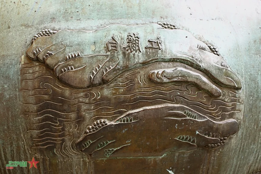 The Nine Dynastic Urns of Hue: A Masterpiece of Vietnamese Bronze Casting Recognized by UNESCO