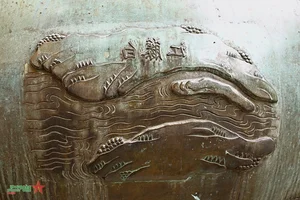 The Nine Dynastic Urns of Hue: A Masterpiece of Vietnamese Bronze Casting Recognized by UNESCO - image 0