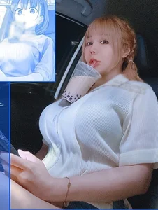 Viral Taiwanese Influencer Takes on the Bold Bubble Tea Challenge with Stunning Fashion Style - image 5