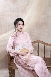 Graceful Pink Ao Dai: Alluring Traditional Vietnamese Beauty Unveiled - image 2