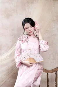 Graceful Pink Ao Dai: Alluring Traditional Vietnamese Beauty Unveiled - image 6
