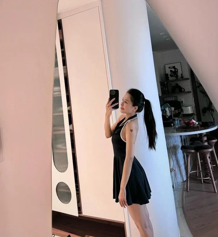 Pickleball Fever: Hot Girl Tram Anh Joins the Global Fitness Trend